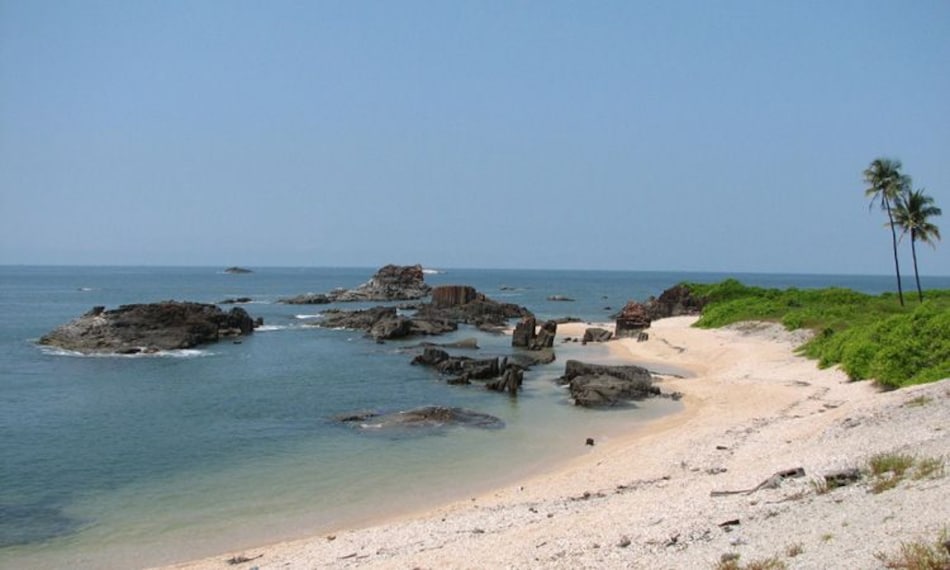 Malpe Seafront Cottage-4